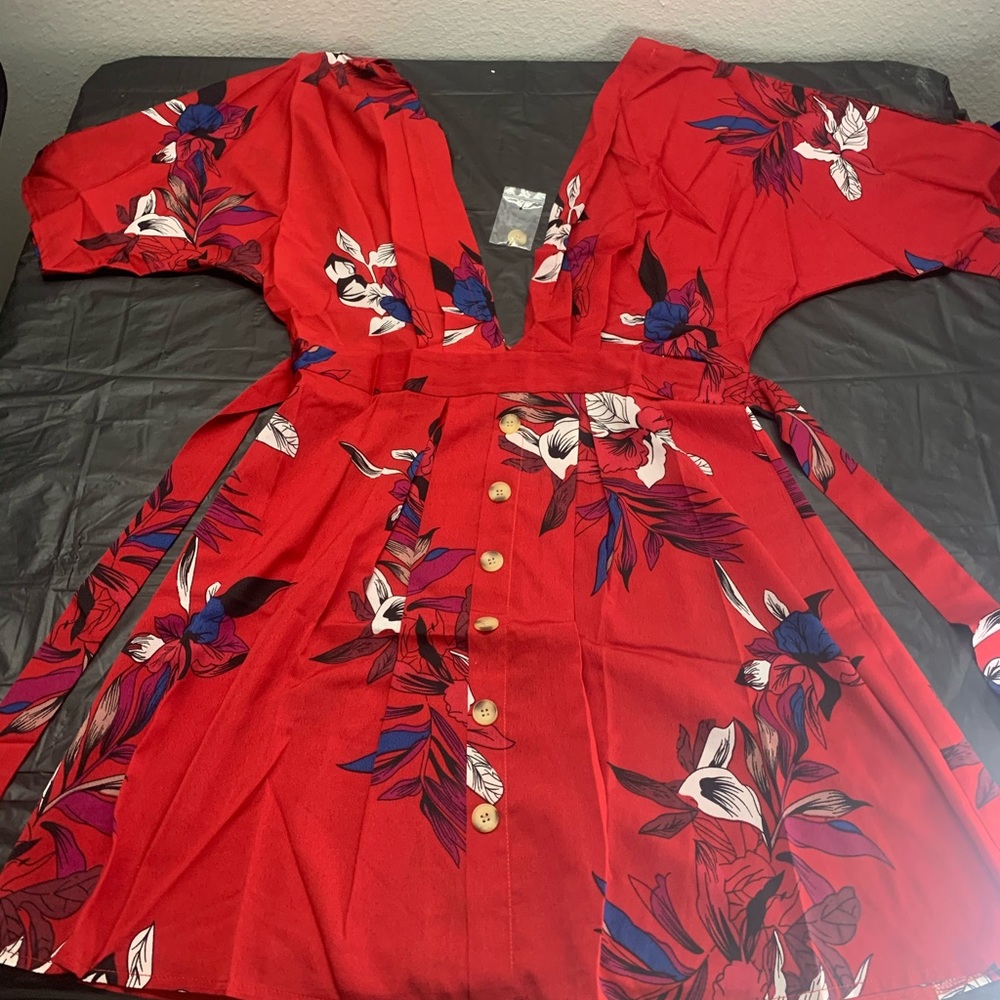 Romper - Picture 4 of 4